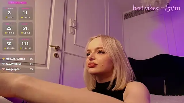 Snapshot of horny_blondiee chatting on 02-27-25, 11:50 horny blondiee online show from 02-27-25, 11:50