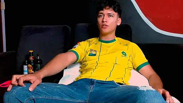 LiamEvans 0 online show from 03-07-25, 04:00