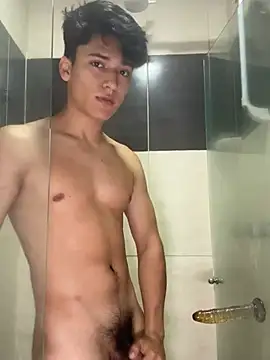 LiamEvans 0 online show from 02-01-25, 07:55