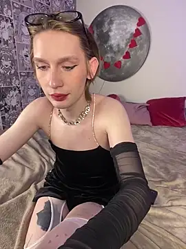 Aisha Erotik online show from 02-07-25, 09:26