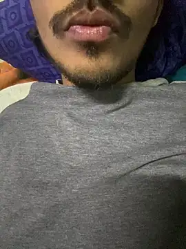 Snapshot of Privateseducer chatting on 02-26-25, 12:41 Privateseducer online show from 02-26-25, 12:41