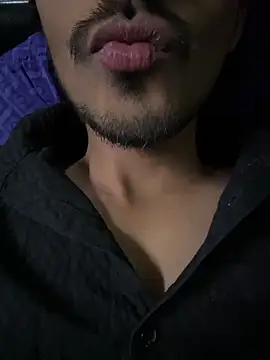 Snapshot of Privateseducer chatting on 03-21-25, 04:07 Privateseducer online show from 03-21-25, 04:07