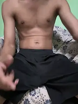 Snapshot of Privateseducer chatting on 03-18-25, 11:33 Privateseducer online show from 03-18-25, 11:33