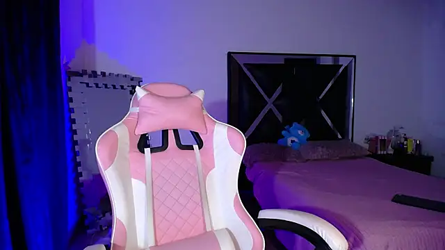 merlin-18 online show from 11-21-25, 04:22