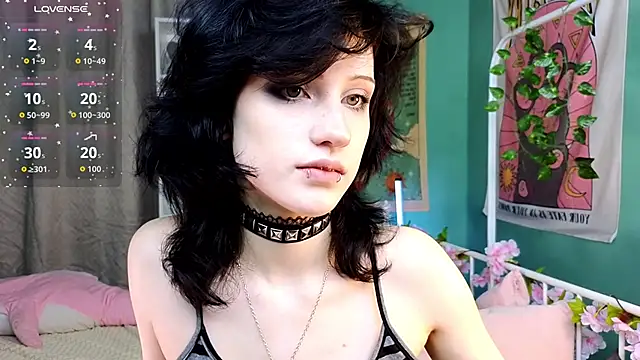 dark vamp  online show from 10-14-25, 05:13