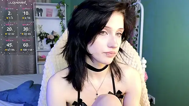 dark vamp  online show from 10-19-25, 02:42