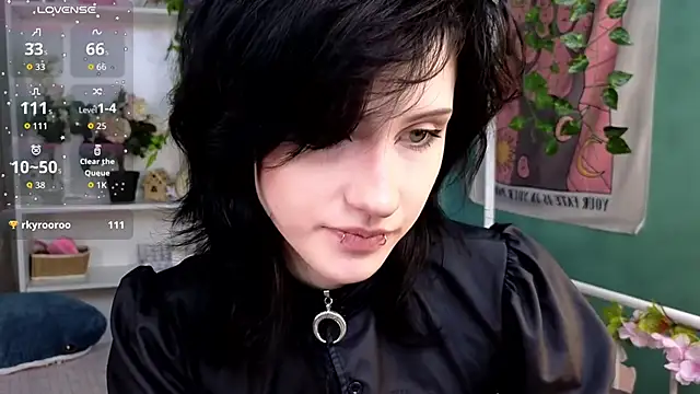 dark vamp  online show from 10-16-25, 05:10