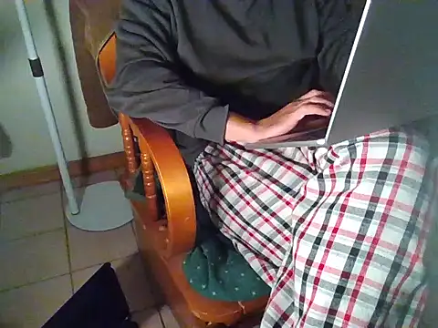 Ginessy online show from 02-23-26, 08:37