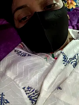 PeaCoooock online show from 11-05-25, 05:38