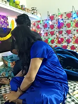 PeaCoooock online show from 01-12-26, 05:09