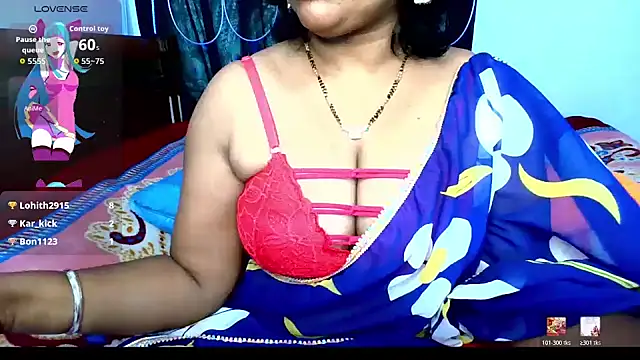 Snapshot of honey-sexy chatting on 05-16-26, 06:34 honey-sexy online show from 05-16-26, 06:34