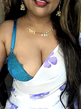honey-sexy online show from 10-11-25, 04:24