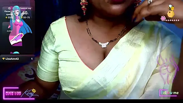 Snapshot of honey-sexy chatting on 04-25-26, 06:16 honey-sexy online show from 04-25-26, 06:16