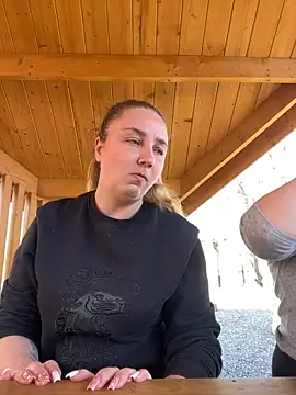 Joannakiss online show from 03-12-25, 01:08