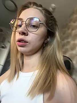 Kitty Katrine online show from 03-20-26, 07:31