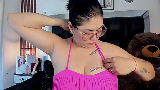 meikochoe online show from 11-14-25, 07:50