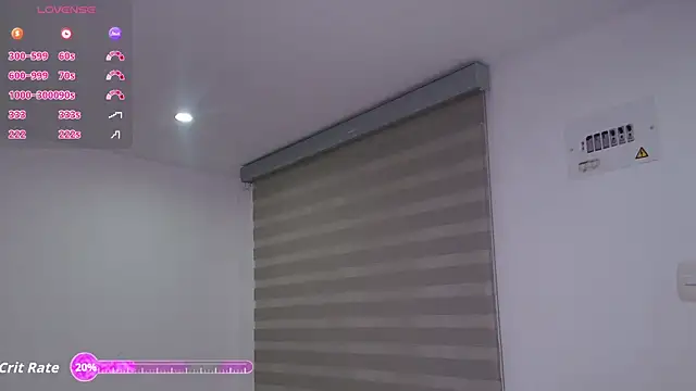 Snapshot of dolcebella chatting on 07-22-26, 04:36 dolcebella online show from 07-22-26, 04:36