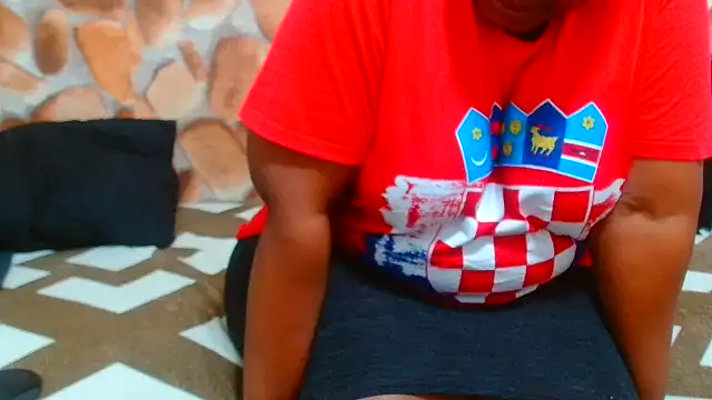 AfricanBigAssxx98 online show from 10-18-25, 06:43