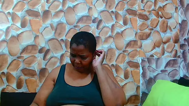 AfricanBigAssxx98 online show from 10-05-25, 11:12