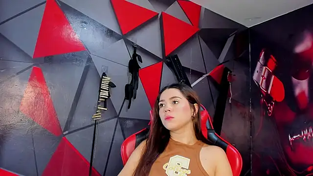 Hana and Zeta online show from 11-10-25, 12:10