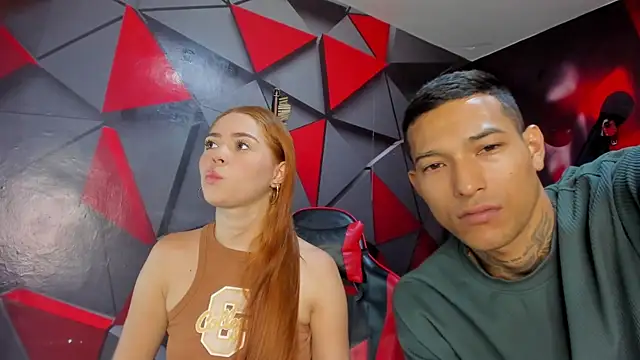 Hana and Zeta online show from 11-18-25, 12:08