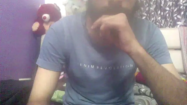 goldenbird99999 online show from 02-21-26, 05:48