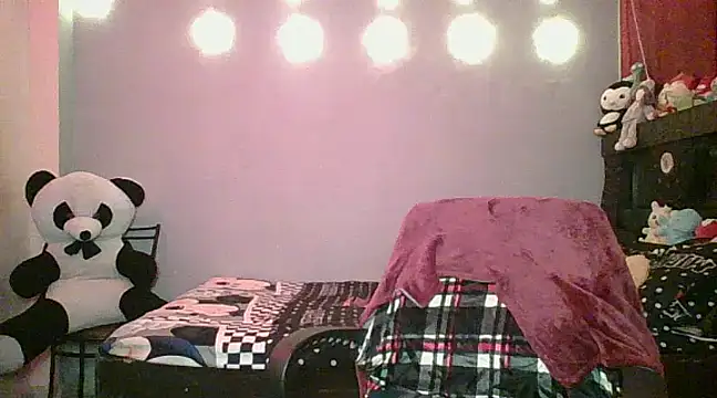Snapshot of Your-love-12 chatting on 02-16-25, 08:22 Your-love-12 online show from 02-16-25, 08:22