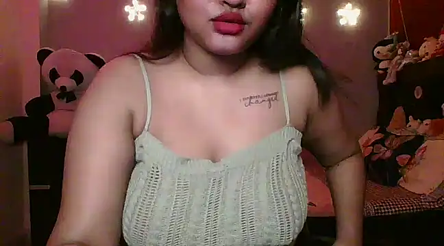 Snapshot of Your-love-12 chatting on 02-27-25, 12:45 Your-love-12 online show from 02-27-25, 12:45