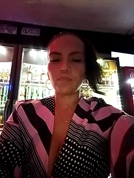 Snapshot of mariana_mauricio_hot chatting on 10-04-25, 01:40 mariana mauricio hot online show from 10-04-25, 01:40