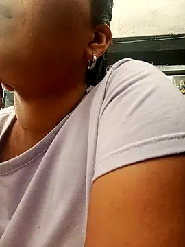 Snapshot of mariana_mauricio_hot chatting on 10-08-25, 08:09 mariana mauricio hot online show from 10-08-25, 08:09