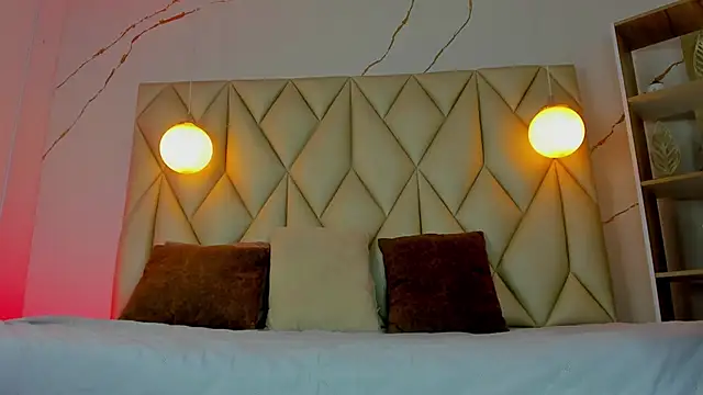 angelswets online show from 11-08-25, 01:58