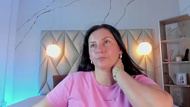 angelswets online show from 02-05-26, 04:14