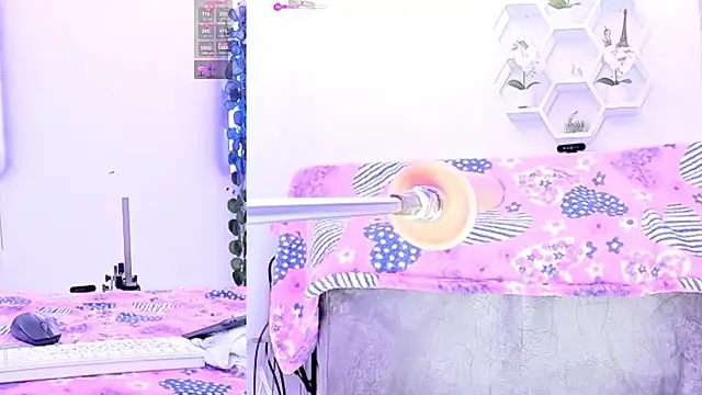 Snapshot of rosita27_ chatting on 09-24-25, 02:18 rosita27 online show from 09-24-25, 02:18