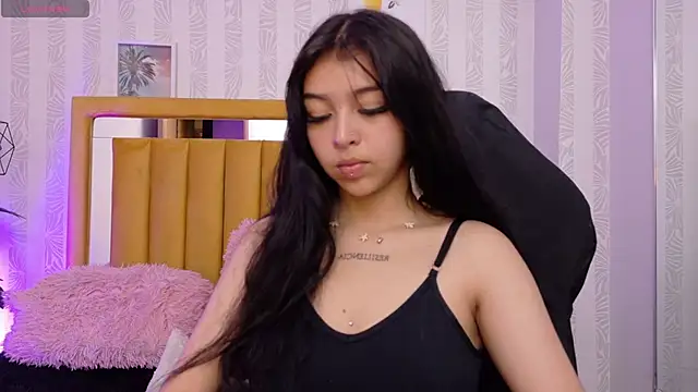 Snapshot of pettit_courtny chatting on 09-18-25, 09:07 pettit courtny online show from 09-18-25, 09:07