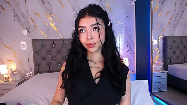 Snapshot of pettit_courtny chatting on 03-12-25, 01:58 pettit courtny online show from 03-12-25, 01:58