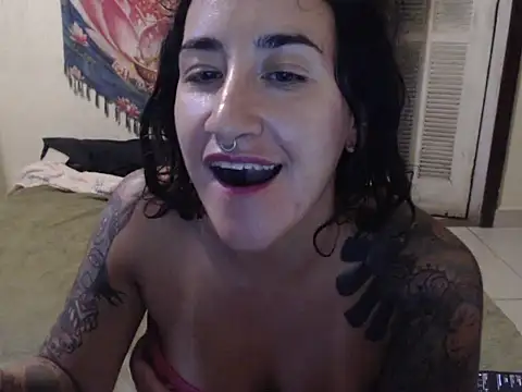 Snapshot of MissRebeka chatting on 09-21-25, 08:47 MissRebeka online show from 09-21-25, 08:47