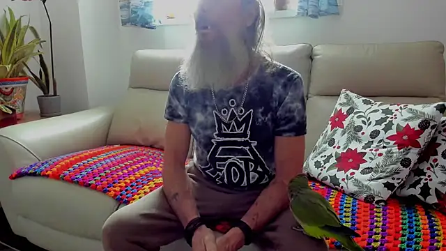 mindphu k online show from 12-17-25, 08:47