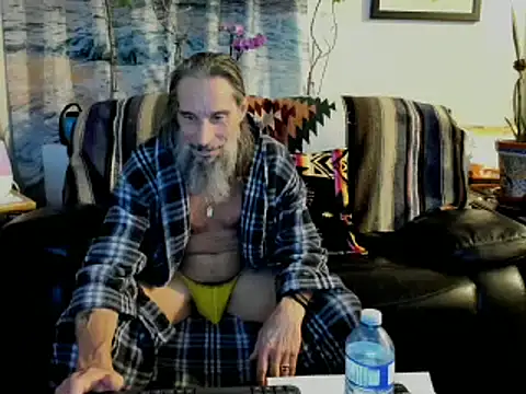 Snapshot of mindphu_k chatting on 03-18-25, 12:51 mindphu k online show from 03-18-25, 12:51