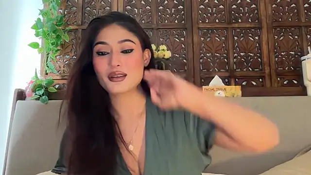 Snapshot of GoddessAnna chatting on 05-05-26, 12:41 GoddessAnna online show from 05-05-26, 12:41