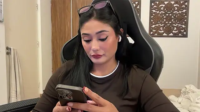 GoddessAnna online show from 12-20-25, 05:49