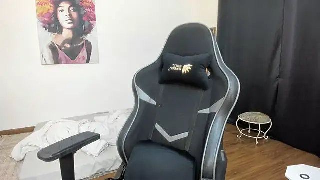 GoddessAnna online show from 12-29-24, 05:12