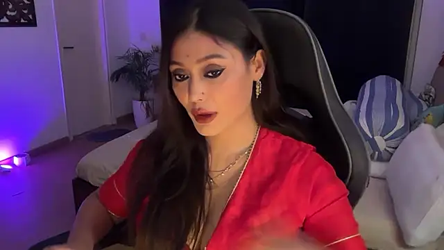 Snapshot of GoddessAnna chatting on 07-14-26, 05:52 GoddessAnna online show from 07-14-26, 05:52