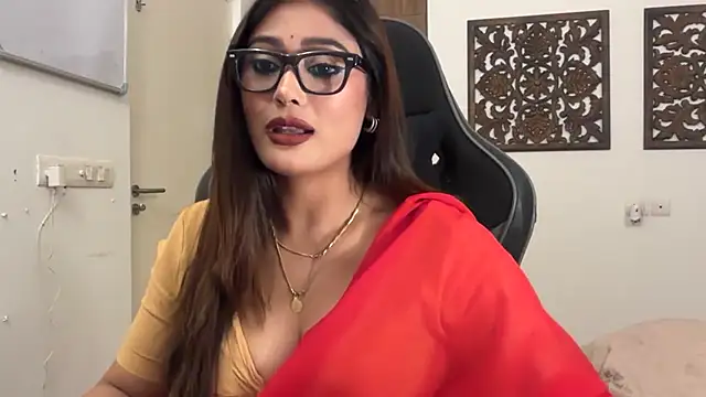 GoddessAnna online show from 11-18-25, 06:00