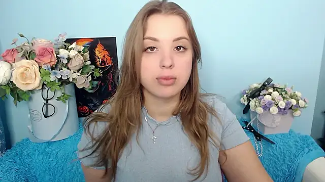 Snapshot of AlexissM chatting on 12-05-24, 11:12 AlexissM online show from 12-05-24, 11:12