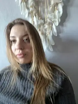 Snapshot of AlexissM chatting on 01-22-25, 06:31 AlexissM online show from 01-22-25, 06:31