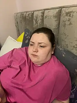 Snapshot of Alex_m chatting on 10-28-25, 04:57 Alex m online show from 10-28-25, 04:57