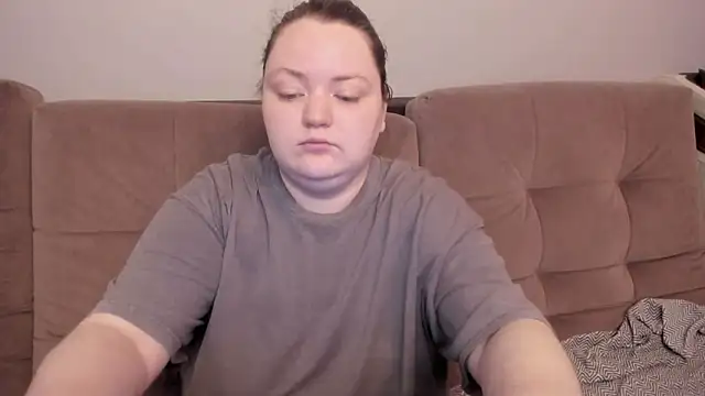 Snapshot of Alex_m chatting on 12-22-25, 11:05 Alex m online show from 12-22-25, 11:05