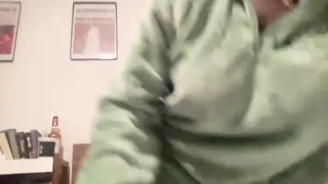 AveryJ99 online show from 12-06-24, 04:19