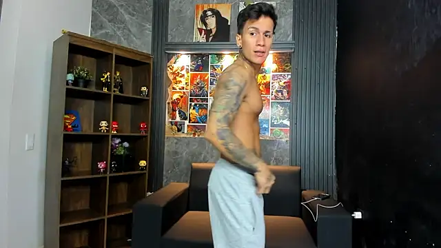 pettergrey1 online show from 03-06-25, 12:41