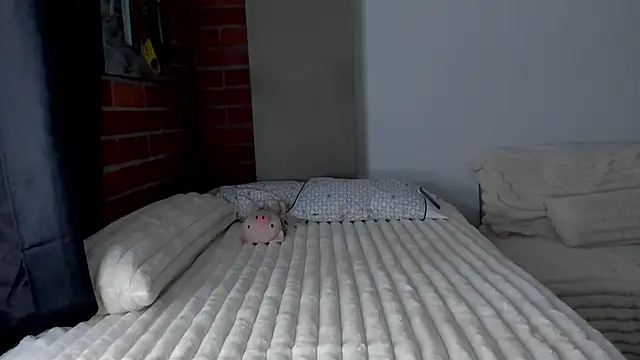 pettergrey1 online show from 11-13-25, 08:46